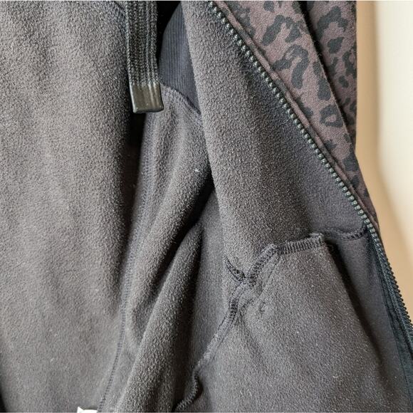 Athleta Triumph Hoodie Leopard Print | Size Small - Picture 9 of 9